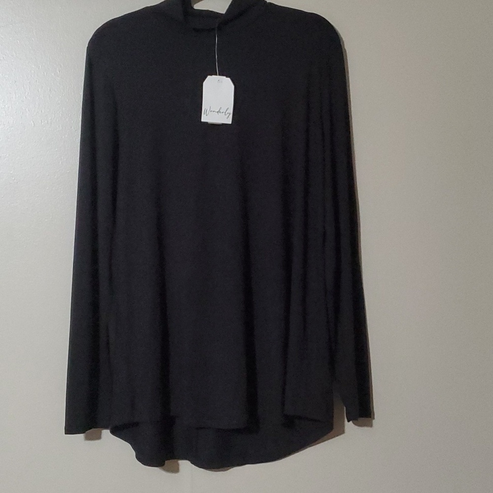 Wonderly Solid Black Turtleneck Top Size XL NWT